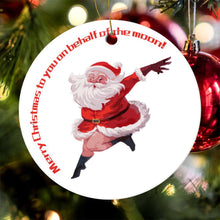 Lade das Bild in den Galerie-Viewer, Personalisierter Christbaumschmuck aus Keramik | Beidseitig mit Foto