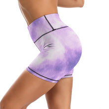 Lade das Bild in den Galerie-Viewer, High-Waist Shorts Personalisiert | Mikrofaser Yogashorts mit Fotodruck
