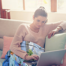 Lade das Bild in den Galerie-Viewer, Runde Decke personalisieren | XXL Fotodecke & Picknickdecke