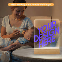 Lade das Bild in den Galerie-Viewer, Nachtlicht aus Acryl (quadratischer Holzsockel) mit Foto Text selbst gestalten und bedrucken