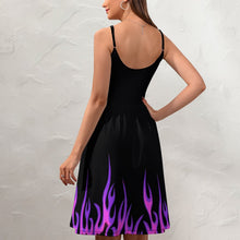 Lade das Bild in den Galerie-Viewer, Elegantes Trägerkleid mit V-Ausschnitt | Personalisiere dein Sommerkleid