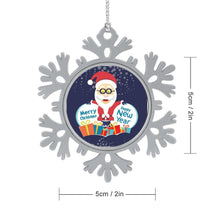 Lade das Bild in den Galerie-Viewer, Weihnachtsanhänger aus Metall | Deine Schneeflocke mit Foto-Gravur