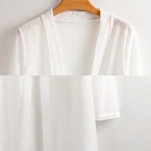 Lade das Bild in den Galerie-Viewer, Dein Stil-Upgrade | Für Damen | Personalisierbarer Cardigan