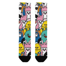 Lade das Bild in den Galerie-Viewer, Personalisierte Socken vollflächig bedrucken | 360° Design