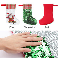 Lade das Bild in den Galerie-Viewer, Personalisierbarer Weihnachtssocke mit Pailletten | Nikolausstrumpf mit Foto