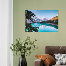 Lade das Bild in den Galerie-Viewer, Klebeposter selbst gestalten | Selbstklebendes Poster mit Foto