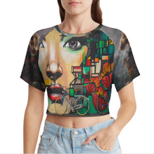 Lade das Bild in den Galerie-Viewer, Damen / Frauen Multi-Image-Design Basic T Shirt Crop Top NT29 mit Ihrem Design Motiv Foto Text selbst gestalten und bedrucken