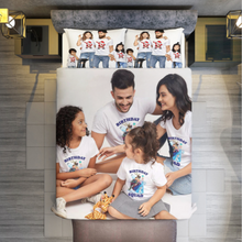 Lade das Bild in den Galerie-Viewer, Dicke Foto Bettwäsche 3 teilig (1 Bettbezug und 2 Kissenbezüge mit einseitigem Druck, alles individuell gestaltbar) mit Foto Design Motiv Text selbst gestalten und bedrucken