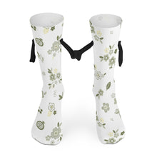 Lade das Bild in den Galerie-Viewer, Hand hält Socken Damen Herren mit Foto Design Motiv Text selbst gestalten und bedrucken