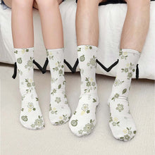 Lade das Bild in den Galerie-Viewer, Hand hält Socken Damen Herren mit Foto Design Motiv Text selbst gestalten und bedrucken