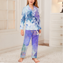 Lade das Bild in den Galerie-Viewer, Multi-Image-Design Jungen Mädchen Kinder Pyjama langarm Schlafanzug zum knöpfen 2 tlg. mit Foto Design Motiv Text selbst gestalten und bedrucken in Karo Optik mit Knopfleiste