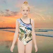 Lade das Bild in den Galerie-Viewer, Multi-Image-Design Kinder Mädchen Badeanzug mit einem gerüschtem Träger und einem Spagettiträger Bademode NT010 mit Foto Design Motiv Text selbst gestalten und bedrucken