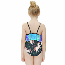 Lade das Bild in den Galerie-Viewer, Multi-Image-Design Kinder Mädchen Schulterfreier Badeanzug mit Rüschen Bademode NT045 mit Foto Design Motiv Text selbst gestalten und bedrucken