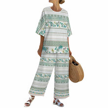 Lade das Bild in den Galerie-Viewer, Einzelbilddruck Damen / Frauen Set aus Hemd mit Rundhalsausschnitt und Fledermausärmeln + Hose mit weitem Bein und elastischem Bund YKL04 mit Fotos Muster Text Logo selbst gestalten und bedrucken