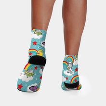 Lade das Bild in den Galerie-Viewer, Socken mit Foto bedrucken | Personalisierte Socken mit Gesicht als Geschenk