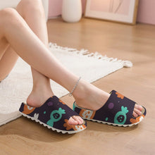 Lade das Bild in den Galerie-Viewer, Personalisierte Foam Runner Slip-On Sneaker