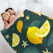 Lade das Bild in den Galerie-Viewer, Personalisierte Fotodecke aus weichem Flanell - Kuscheldecke bedrucken