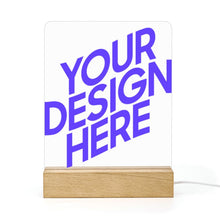 Lade das Bild in den Galerie-Viewer, Nachtlicht aus Acryl (quadratischer Holzsockel) mit Foto Text selbst gestalten und bedrucken