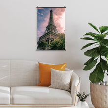 Lade das Bild in den Galerie-Viewer, Leinwand-Rollbild personalisieren | Poster mit Holzleiste