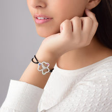 Lade das Bild in den Galerie-Viewer, Schwarzes Lederarmband "Three Heart Interwoven" S0038 mit Edelsteinen mit 18K Gold Roségold Vergoldung selbst gestalten