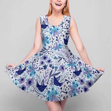 Lade das Bild in den Galerie-Viewer, Damen Ärmelloses Kleid mit Rundhalsausschnitt und großem Saum selbst gestalten und bedrucken