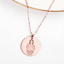 Lade das Bild in den Galerie-Viewer, Gravierbares Plättchen Foto Erinnerung Halskette aus Titanstahl mit 18K Gold Roségold Vergoldung selbst gestalten