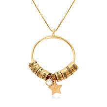 Lade das Bild in den Galerie-Viewer, Linda Großer Kreis Anhängerkette mit Zirkonia und personalisierten Beads™ X0022 mit Namen Gravur selbst gestalten