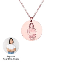 Lade das Bild in den Galerie-Viewer, Gravierbares Plättchen Foto Erinnerung Halskette aus Titanstahl mit 18K Gold Roségold Vergoldung selbst gestalten
