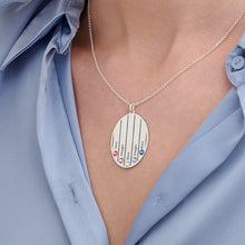 Lade das Bild in den Galerie-Viewer, Personalisierte Familien-Oval-Scheibe Halskette mit Geburtssteinen X0078 mit Gravur selbst gestalten