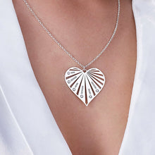 Lade das Bild in den Galerie-Viewer, Personalisierte Damen Halskette Familienkette mit Anhänger X0020 aus 925 Sterling Silber mit Zirkonias und Gold- / Roségold-Beschichtung mit Gravur selbst gestalten