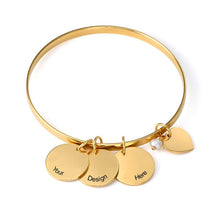 Lade das Bild in den Galerie-Viewer, Personalisierter Armreif mit gravierten Anhängern S0028 mit 18K Gold Roségold Vergoldung selbst gestalten