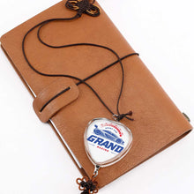 Lade das Bild in den Galerie-Viewer, Auto Anhänger aus Kristall mit Fotos Muster Text Logo selbst gestalten und bedrucken