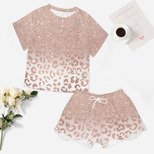 Lade das Bild in den Galerie-Viewer, Einzelbilddruck Damen / Frauen Freizeitanzug Hausanzug T-Shirt & Shorts UTZ mit Fotos Muster Text Logo selbst gestalten und bedrucken