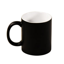 Lade das Bild in den Galerie-Viewer, Fototasse Farbwechselbecher schwarze magic Tasse Zaubertasse aus Keramik selbst gestalten und bedrucken