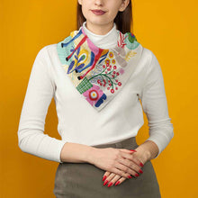 Lade das Bild in den Galerie-Viewer, Seidenschal Halsschal Halstuch Kopftuch mit Foto Text selbst gestalten und bedrucken