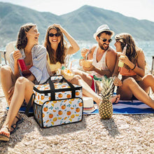 Lade das Bild in den Galerie-Viewer, Camping Kühltasche A019 / Einkaufstasche / Thermotasche mit Foto selbst gestalten und bedrucken