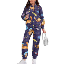 Lade das Bild in den Galerie-Viewer, Multi-Image-Druck All Over-Druck Kapuzenpullover Trainingsanzug SET Jogginghose & Hoodie Set 2 tlg. 4T03 Damen / Frauen mit Fotos Muster Text Logo selbst gestalten und bedrucken