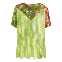 Lade das Bild in den Galerie-Viewer, Multi-Image-Druck Allover Print TShirt BDT Blusenshirt T-Shirt Kuzarm mit einem V- Ausschnitt Damen / Frauen mit Fotos Muster Text Logo selbst gestalten und bedrucken