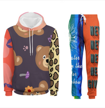 Lade das Bild in den Galerie-Viewer, Multi-Image-Druck Männer / Herren Full Print Kapuzenpullover Hoodie Set Trainingsanzug 2-tlg Streetwear Jogginganzug 4T03 mit Fotos Muster Text Logo selbst gestalten und bedrucken