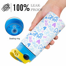 Lade das Bild in den Galerie-Viewer, Wasserbecher Trinkbecher Becher mit Deckel & Strohhalm für Kinder mit Fotos Muster Text Logo selbst gestalten und bedrucken