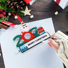 Lade das Bild in den Galerie-Viewer, Weihnachtsmann deko klein Weihnachtsdeko mit Spritze als Anhänger für Weihnachten mit Foto & Text selbst gestalten und bedrucken