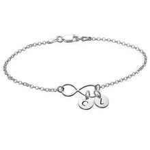 Lade das Bild in den Galerie-Viewer, Infinity-Armband mit Gravur/ Fußkette mit Initialen-Charms S0019 selbst gestalten