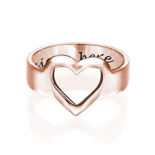 Lade das Bild in den Galerie-Viewer, Hollow Heart Herz Ring J0022 mit gravierbarer Innenseite aus 925er Sterling Silber mit 18K Gold Roségold Vergoldung selbst gestalten