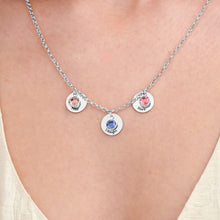 Lade das Bild in den Galerie-Viewer, Initialen Geburtsstein-Tag-Halskette mit Geburtssteinen X0084 mit Gravur selbst gestalten
