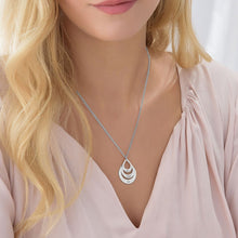 Lade das Bild in den Galerie-Viewer, Personalisierte Gravierbare Familienkette in Tropfenform Halskette X0062 mit Gravur selbst gestalten