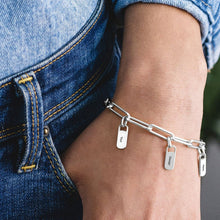 Lade das Bild in den Galerie-Viewer, Rory Gliederarmband mit personalisierten Tag Charms S0017 aus Sterlingsilber mit Gravur selbst gestalten