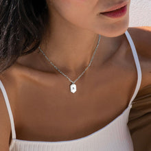 Lade das Bild in den Galerie-Viewer, Cupola Glieder-Halskette Buchstaben-Kette X0053 aus Sterling Silber mit 18K Gold / Roségold Vergoldung mit einen Buchstabe nach Wünsche selbst gestalten