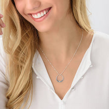 Lade das Bild in den Galerie-Viewer, Runde kreisförmige Halskette mit Zirkonias aus 18K vergoldetem / 18K Rosévergoldetem 925er Silber / Kupfer X0015 mit Namen Gravur selbst gestalten