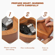 Lade das Bild in den Galerie-Viewer, Spieluhren Musicbox aus Holz / Holzspieluhrenmit Foto selbst gestalten und bedrucken