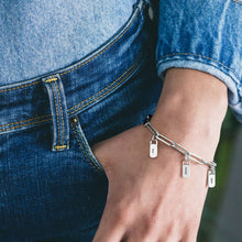 Lade das Bild in den Galerie-Viewer, Rory Gliederarmband mit personalisierten Tag Charms S0017 aus Sterlingsilber mit Gravur selbst gestalten